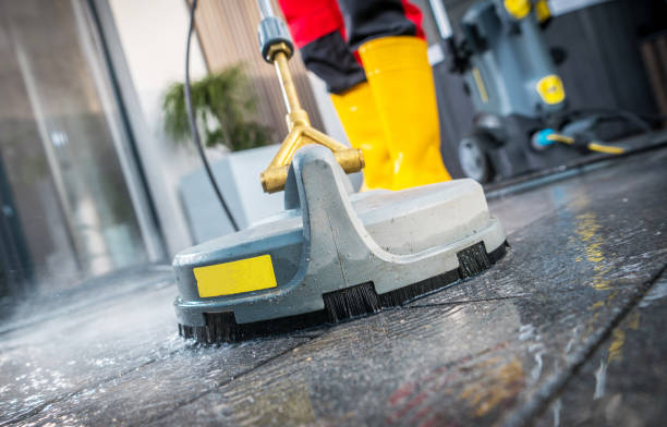 Why Choose Our Certified Pressure Washing Experts for Your Project Needs in Eagle River, WI?